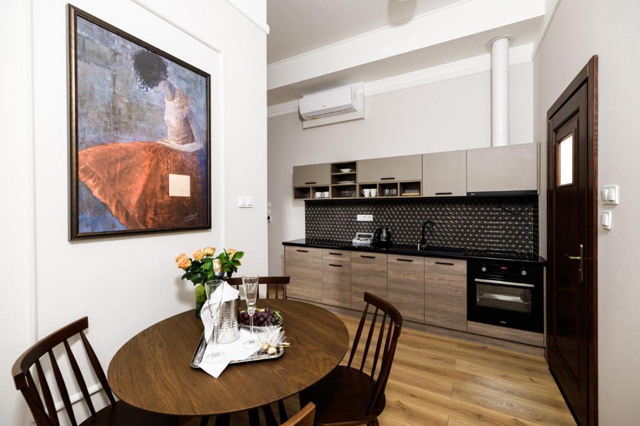 Apart Residence Arianska 16 By Nearto Pl Красков Екстериор снимка
